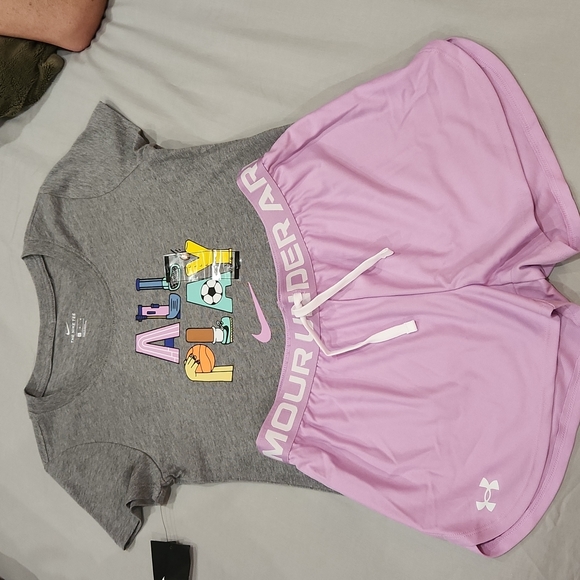 🆕️ Nike Tee & Under Armour Short - Picture 3 of 3